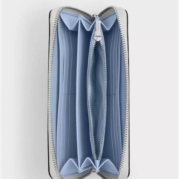 New Coach CZ330 Long Zip Around Wallet in Signature Canvas with Coach Graphic - Picture 2 of 3